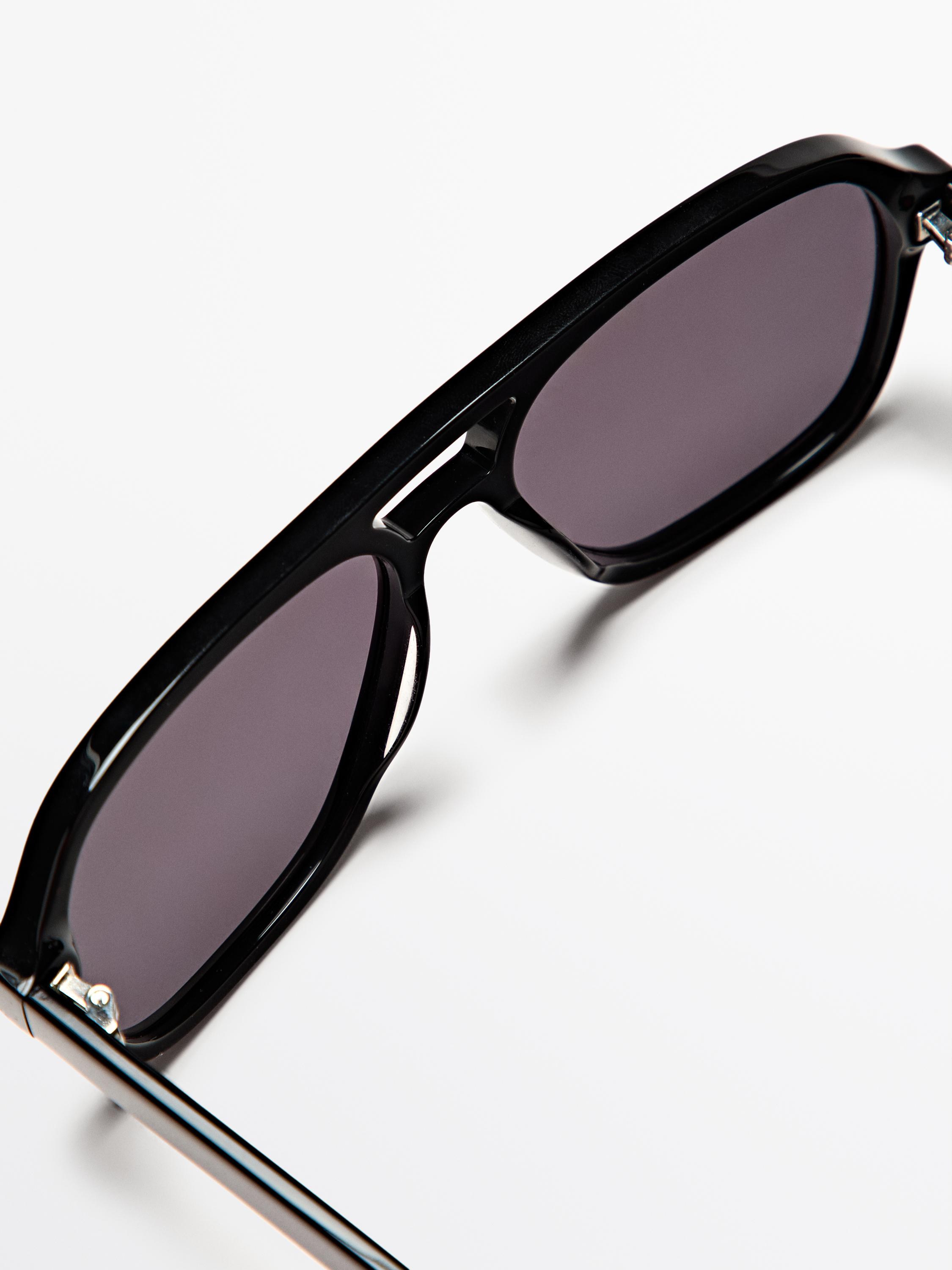 Aviator sunglasses